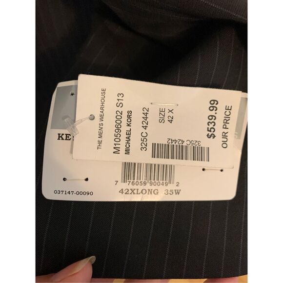 Michael Kors suit black with stripes  42L and 35w - Picture 2 of 7